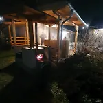 Borkuti Panzio Es Balatonszárszó