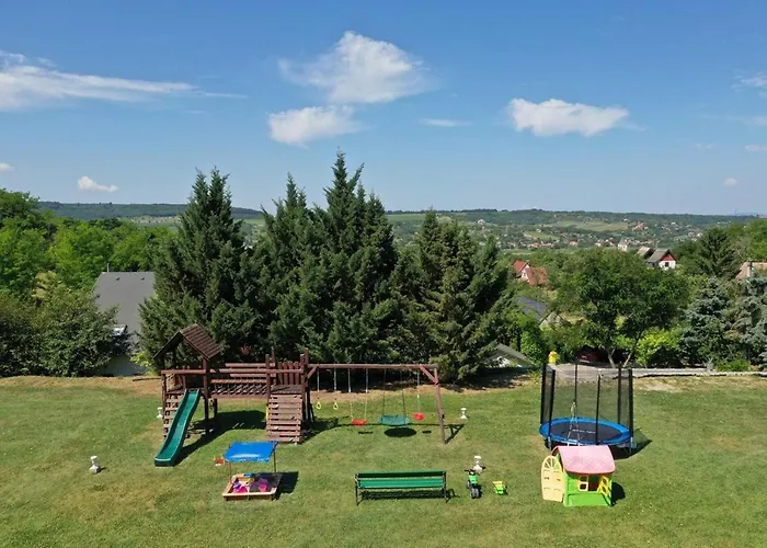 Borkuti Panzio Es Hotel