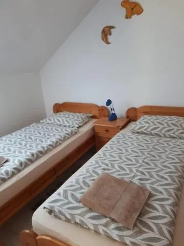 Borkuti Panzio Es Hotell